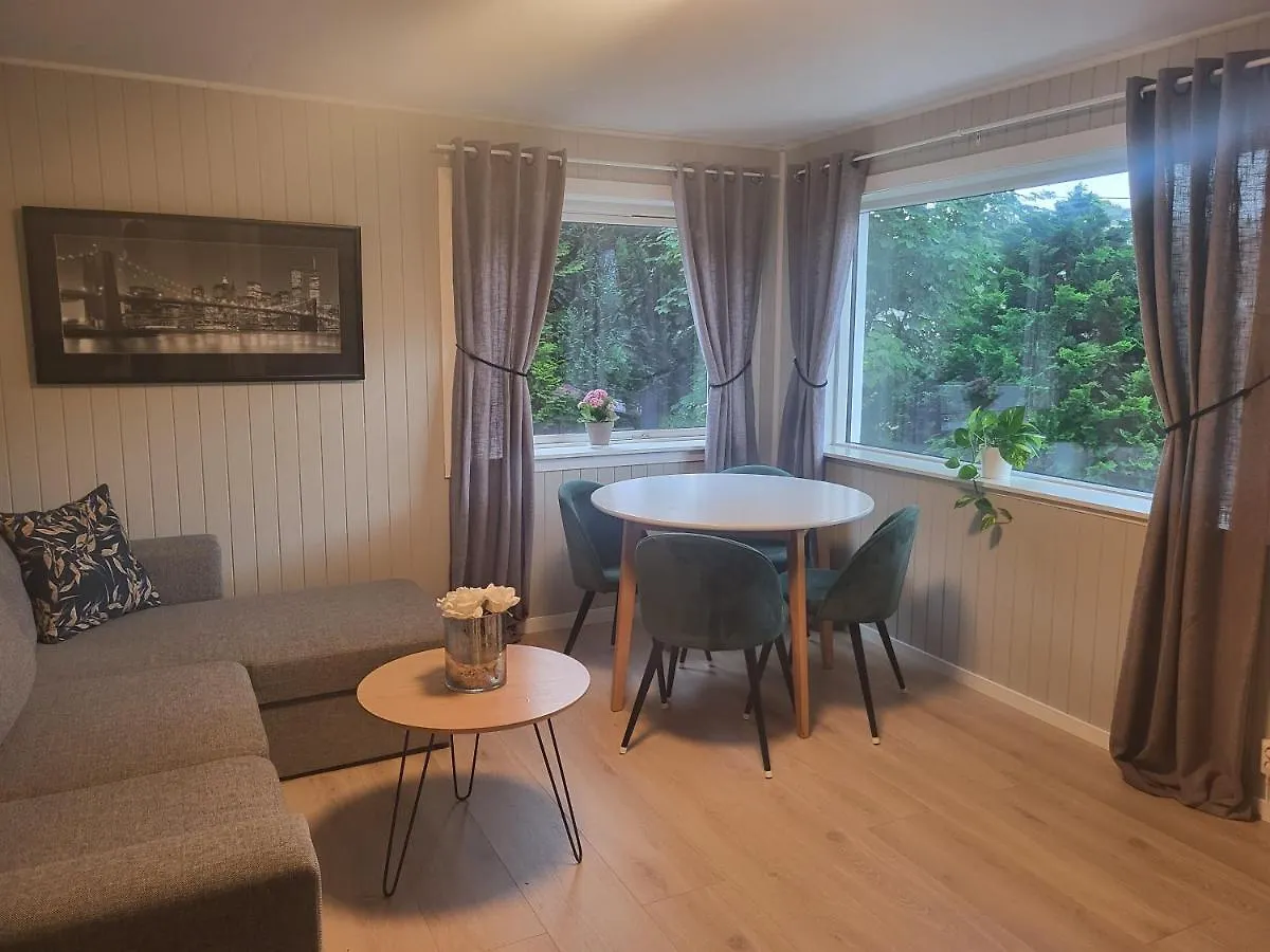 Nice And Cozy Apartment In Laksevag Bergen